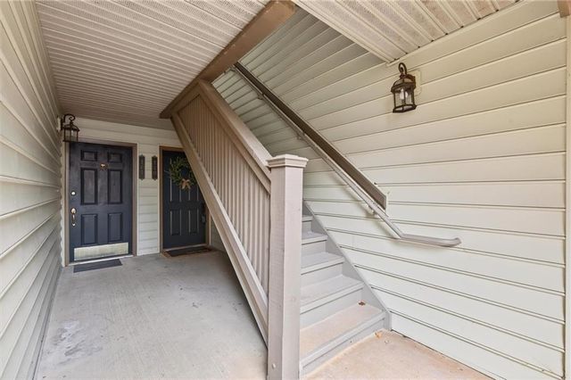 710 Garden Court, Atlanta, GA 30328