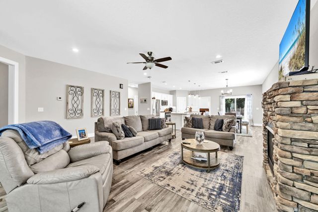 1512 E Ponderosa Road, Fort Walton Beach, FL 32547