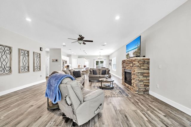 1512 E Ponderosa Road, Fort Walton Beach, FL 32547