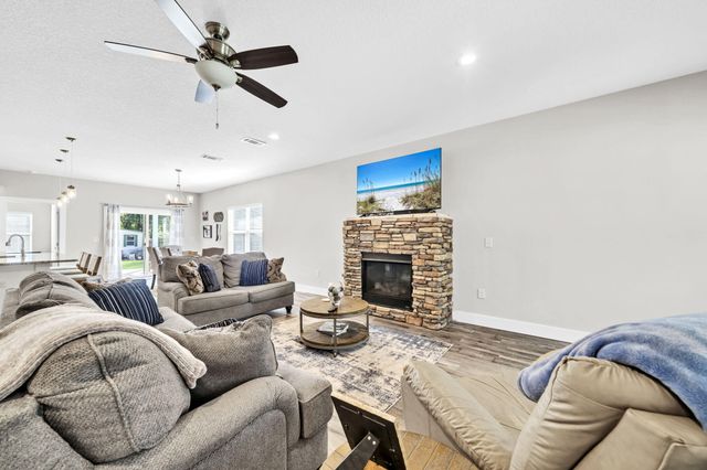 1512 E Ponderosa Road, Fort Walton Beach, FL 32547