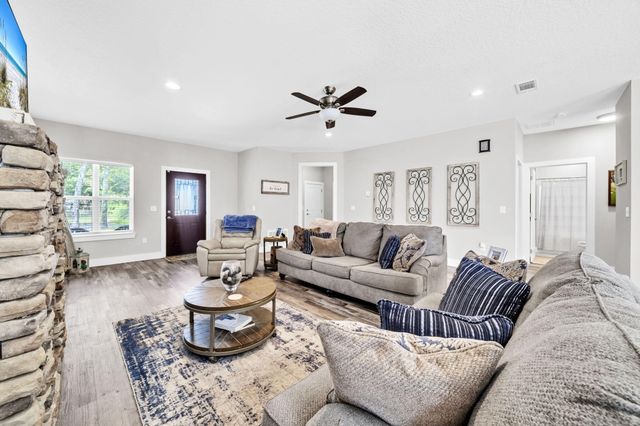 1512 E Ponderosa Road, Fort Walton Beach, FL 32547