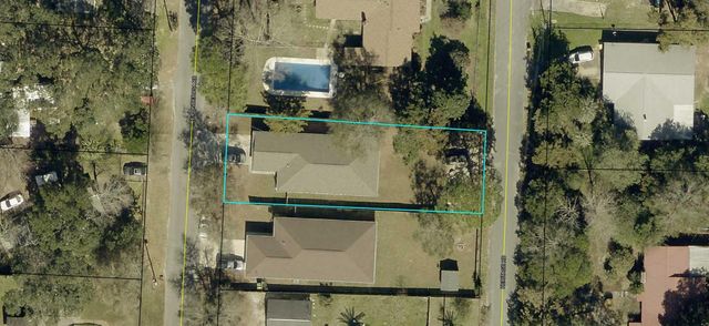 1512 E Ponderosa Road, Fort Walton Beach, FL 32547