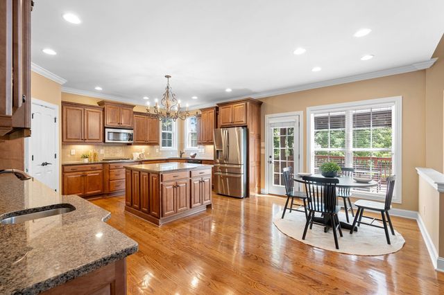 2003 Fishers Loop, Spring Hill, TN 37174