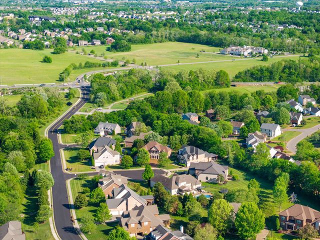 2003 Fishers Loop, Spring Hill, TN 37174