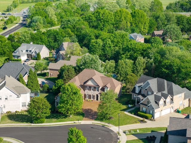2003 Fishers Loop, Spring Hill, TN 37174