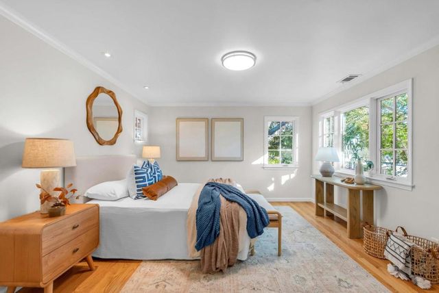 409 Church Street, Mountain View, CA 94041