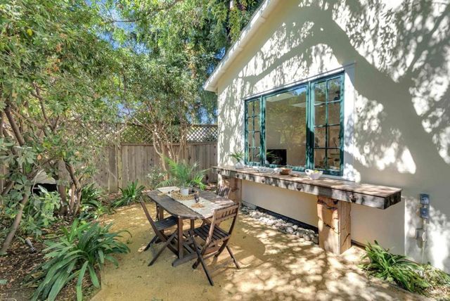 409 Church Street, Mountain View, CA 94041
