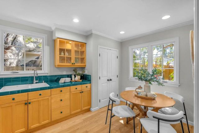 409 Church Street, Mountain View, CA 94041