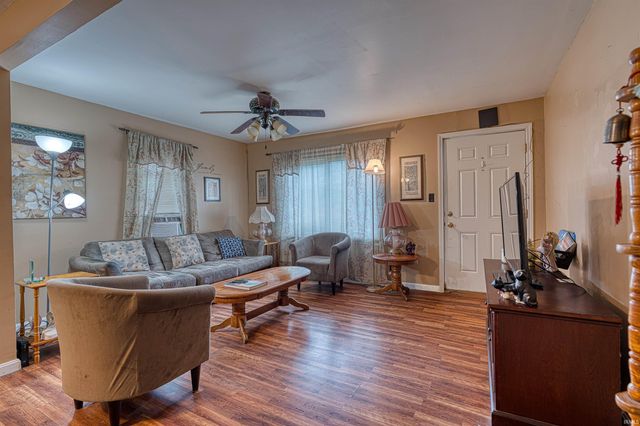 531 E Monroe Street, Chandler, IN 47610