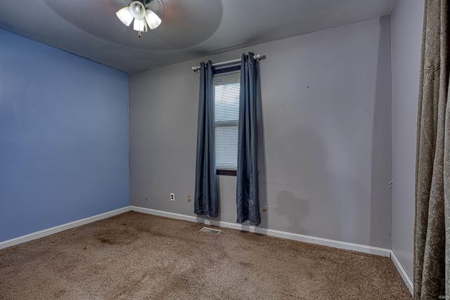 531 E Monroe Street, Chandler, IN 47610
