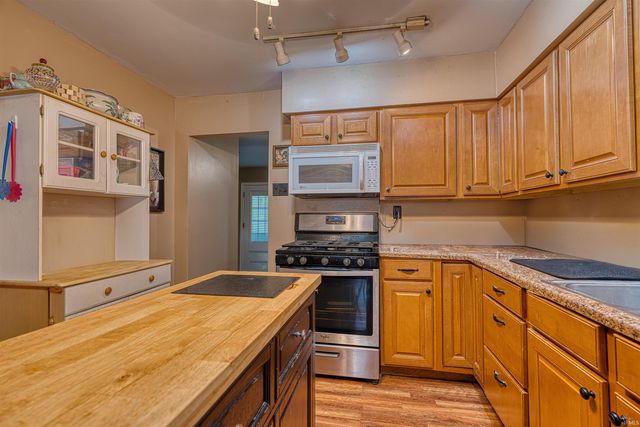 531 E Monroe Street, Chandler, IN 47610