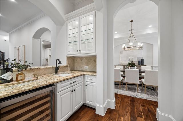 4511 Merrie Lane, Bellaire, TX 77401