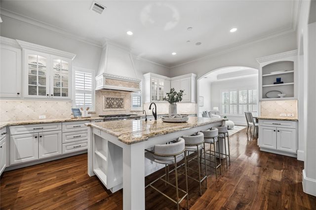 4511 Merrie Lane, Bellaire, TX 77401