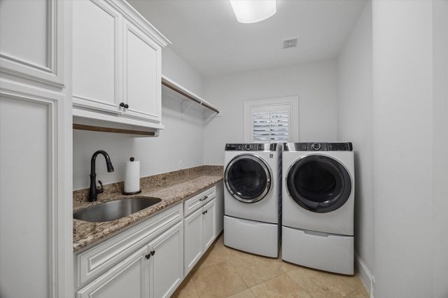 4511 Merrie Lane, Bellaire, TX 77401