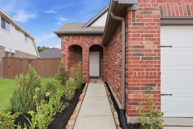 313 Violet Crown Lane, New Caney, TX 77357