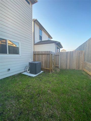 10315 Harmon Smith Drive, Houston, TX 77025