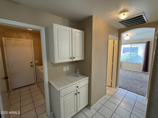 1018 W JUNIPER Avenue, Gilbert, AZ 85233