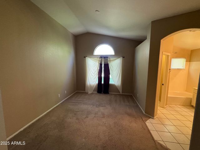 1018 W JUNIPER Avenue, Gilbert, AZ 85233