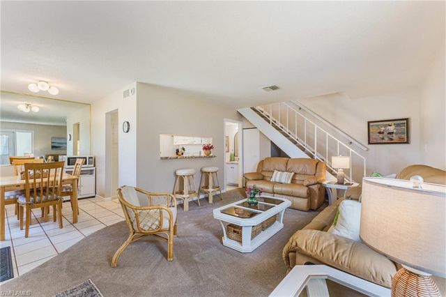 5840 Vancouver CIR 2, Fort Myers, FL 33907