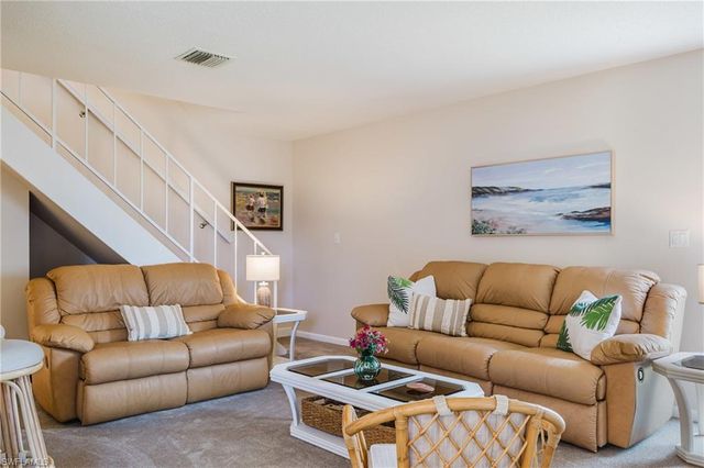5840 Vancouver CIR 2, Fort Myers, FL 33907