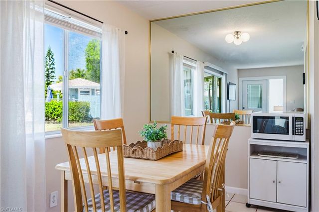 5840 Vancouver CIR 2, Fort Myers, FL 33907
