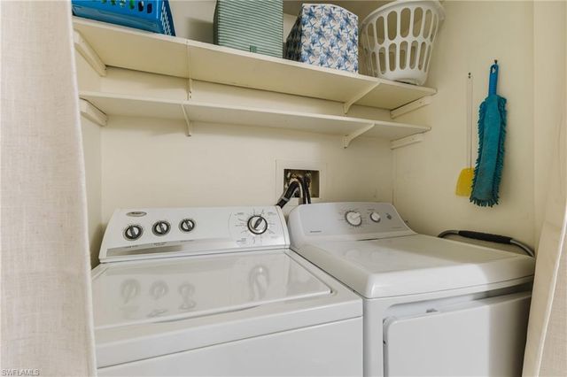 5840 Vancouver CIR 2, Fort Myers, FL 33907