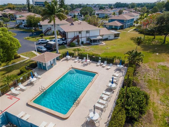 5840 Vancouver CIR 2, Fort Myers, FL 33907