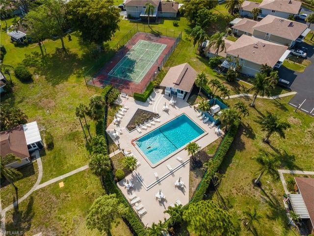 5840 Vancouver CIR 2, Fort Myers, FL 33907