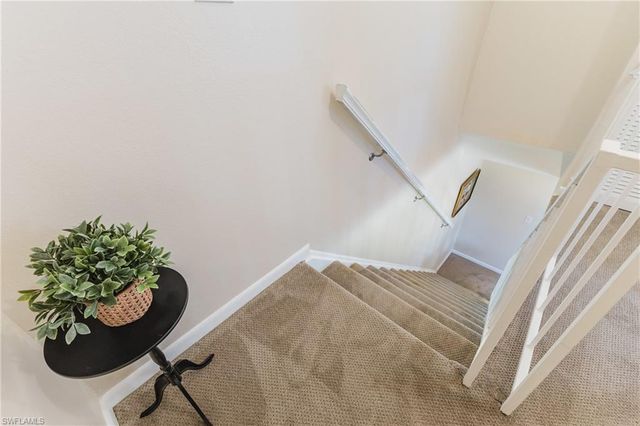 5840 Vancouver CIR 2, Fort Myers, FL 33907