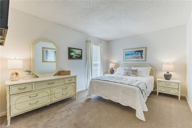 5840 Vancouver CIR 2, Fort Myers, FL 33907