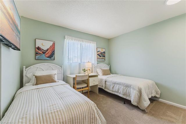 5840 Vancouver CIR 2, Fort Myers, FL 33907