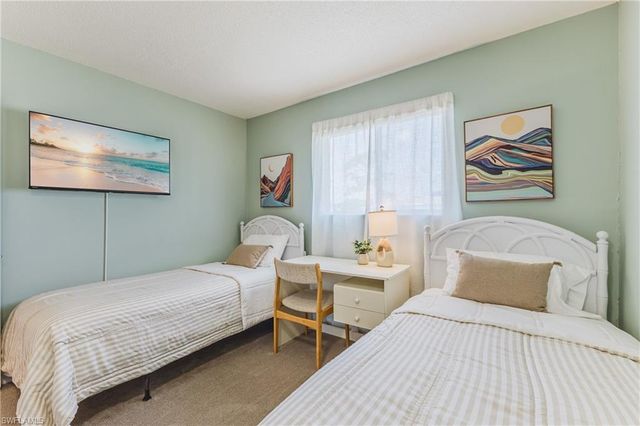 5840 Vancouver CIR 2, Fort Myers, FL 33907