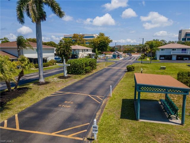5840 Vancouver CIR 2, Fort Myers, FL 33907