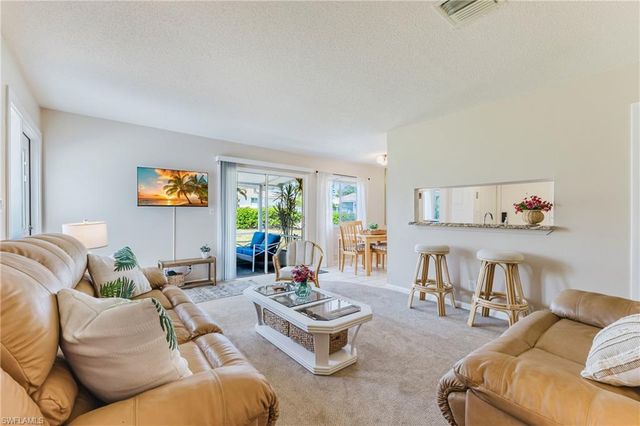 5840 Vancouver CIR 2, Fort Myers, FL 33907