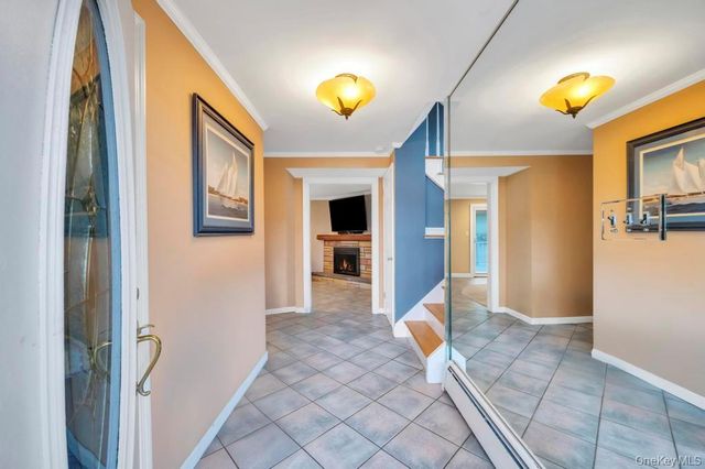 65 Waterview Avenue, Massapequa, NY 11758