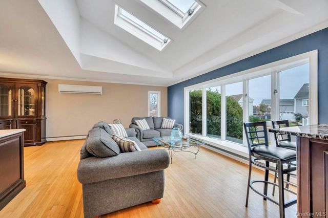 65 Waterview Avenue, Massapequa, NY 11758