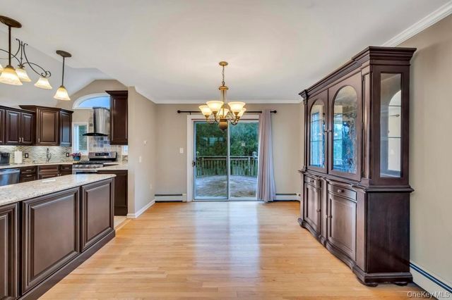 65 Waterview Avenue, Massapequa, NY 11758