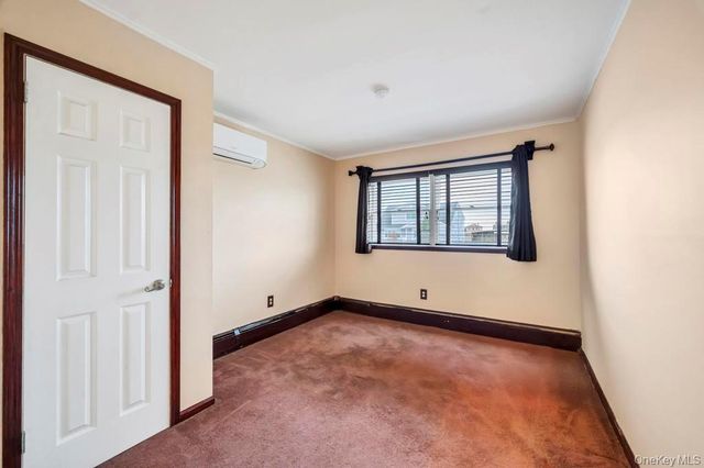 65 Waterview Avenue, Massapequa, NY 11758