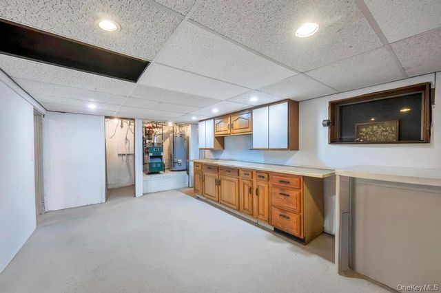 65 Waterview Avenue, Massapequa, NY 11758