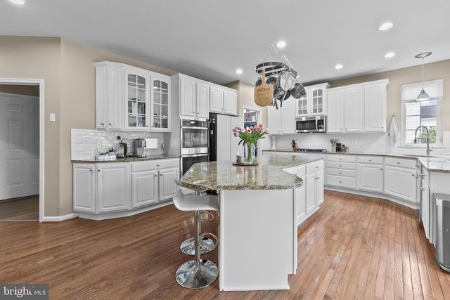 6857 EMMA CT, Warrenton, VA 20187