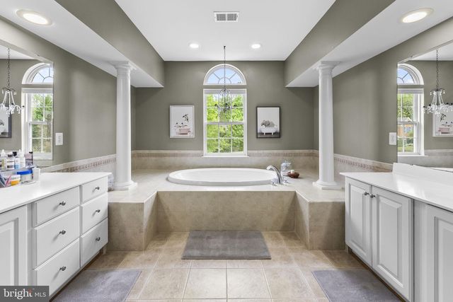 6857 EMMA CT, Warrenton, VA 20187
