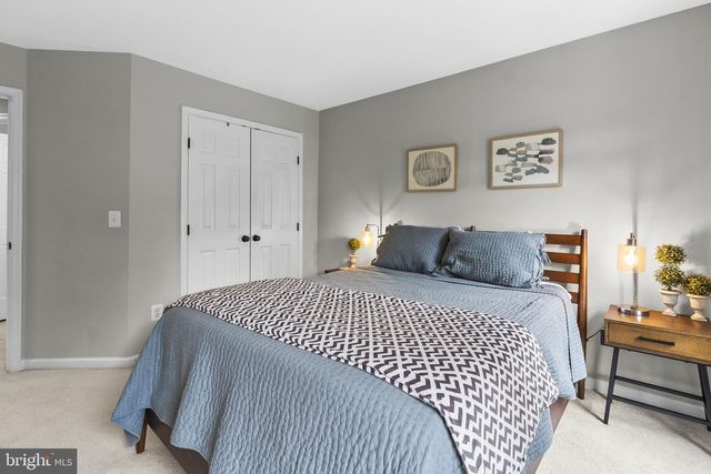 6857 EMMA CT, Warrenton, VA 20187