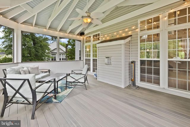 6857 EMMA CT, Warrenton, VA 20187