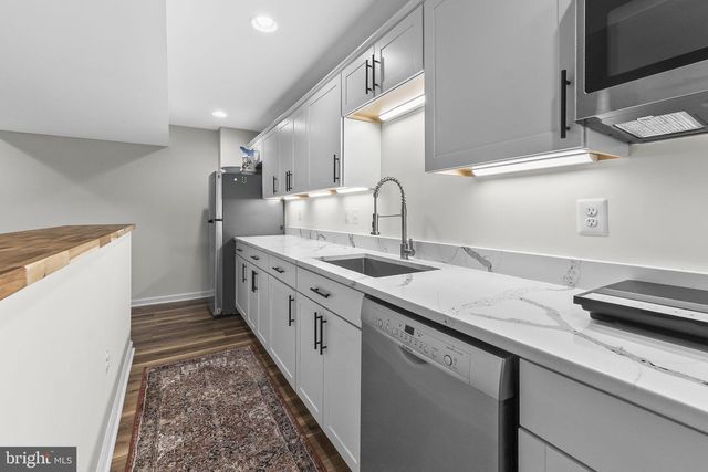 6857 EMMA CT, Warrenton, VA 20187