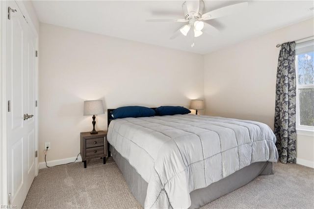 52 Mill Creek CT, Hampton, VA 23663