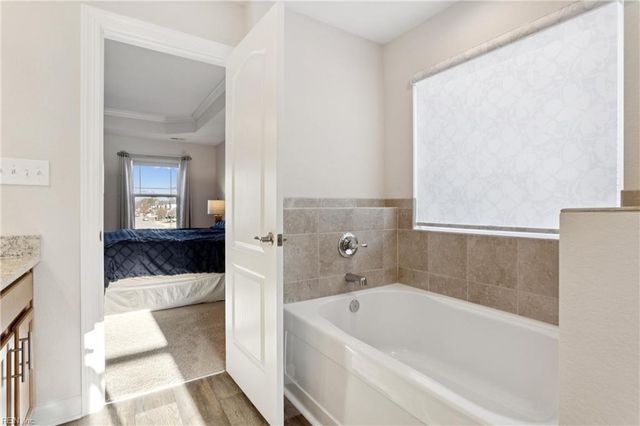 52 Mill Creek CT, Hampton, VA 23663