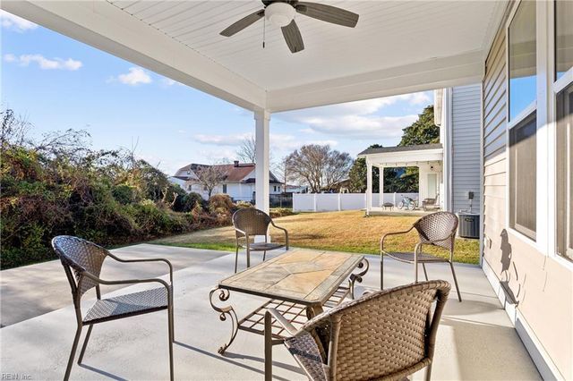 52 Mill Creek CT, Hampton, VA 23663
