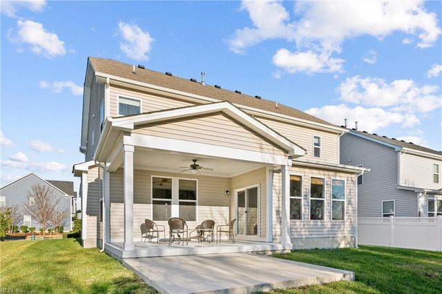 52 Mill Creek CT, Hampton, VA 23663