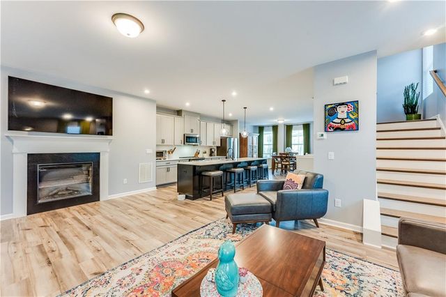 399 Skylar Way, Atlanta, GA 30315