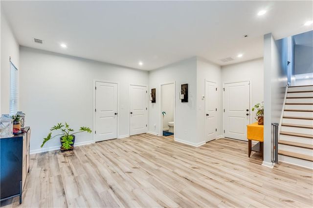 399 Skylar Way, Atlanta, GA 30315